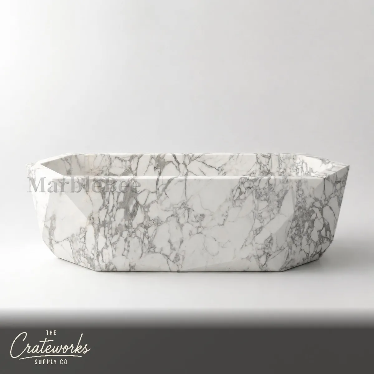 White marble bathtub with Faceted Exterior, detail 2