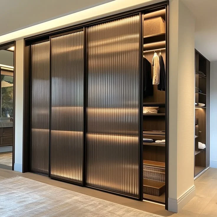 Handle & Facing Options, in the room 3