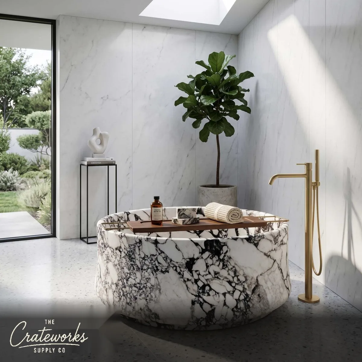 Marble bath in Calacatta Monet