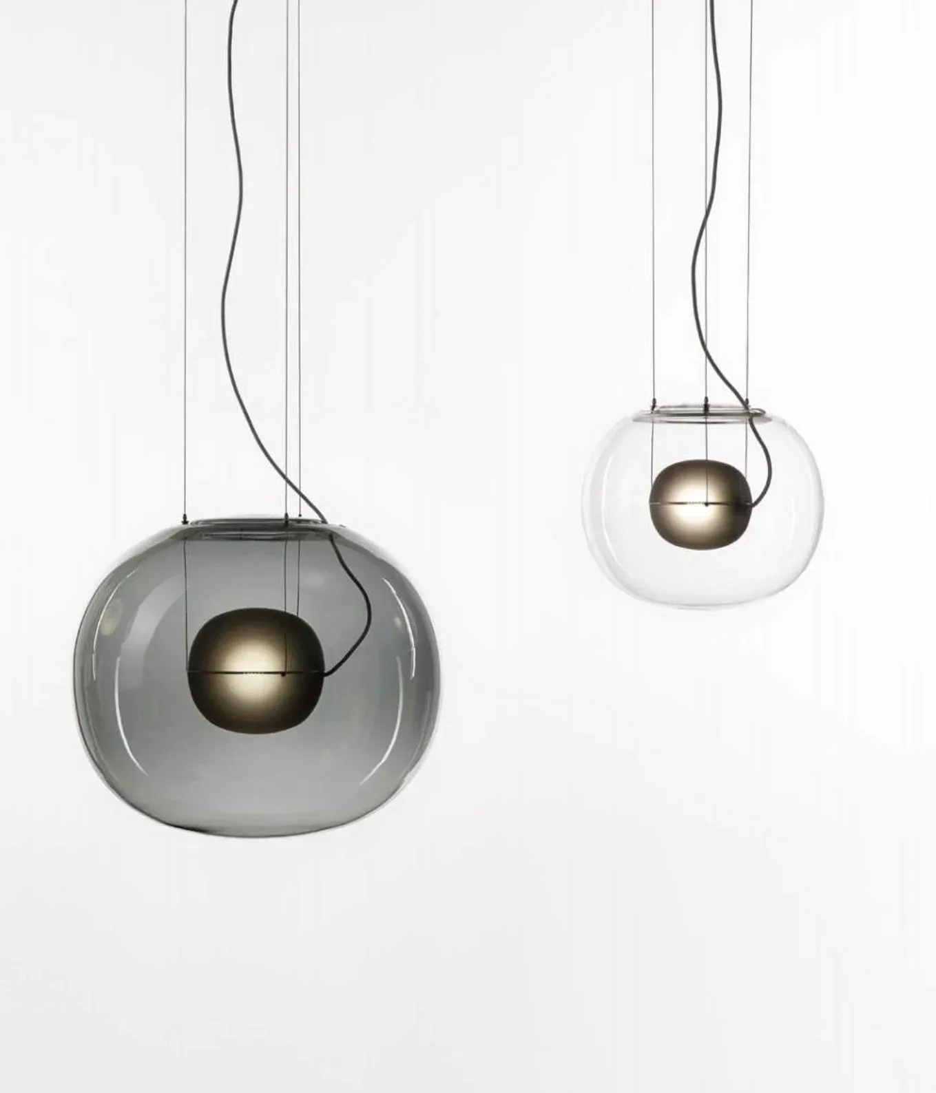 Chrome Run 02, linear suspension