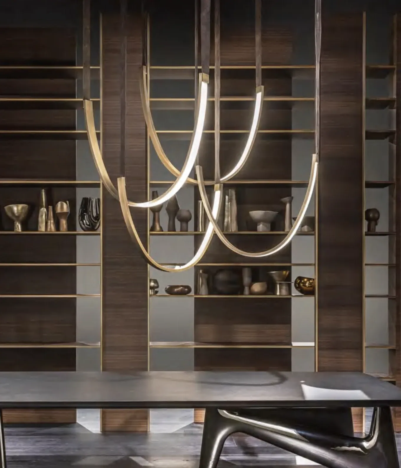 Brass Run 03, linear suspension