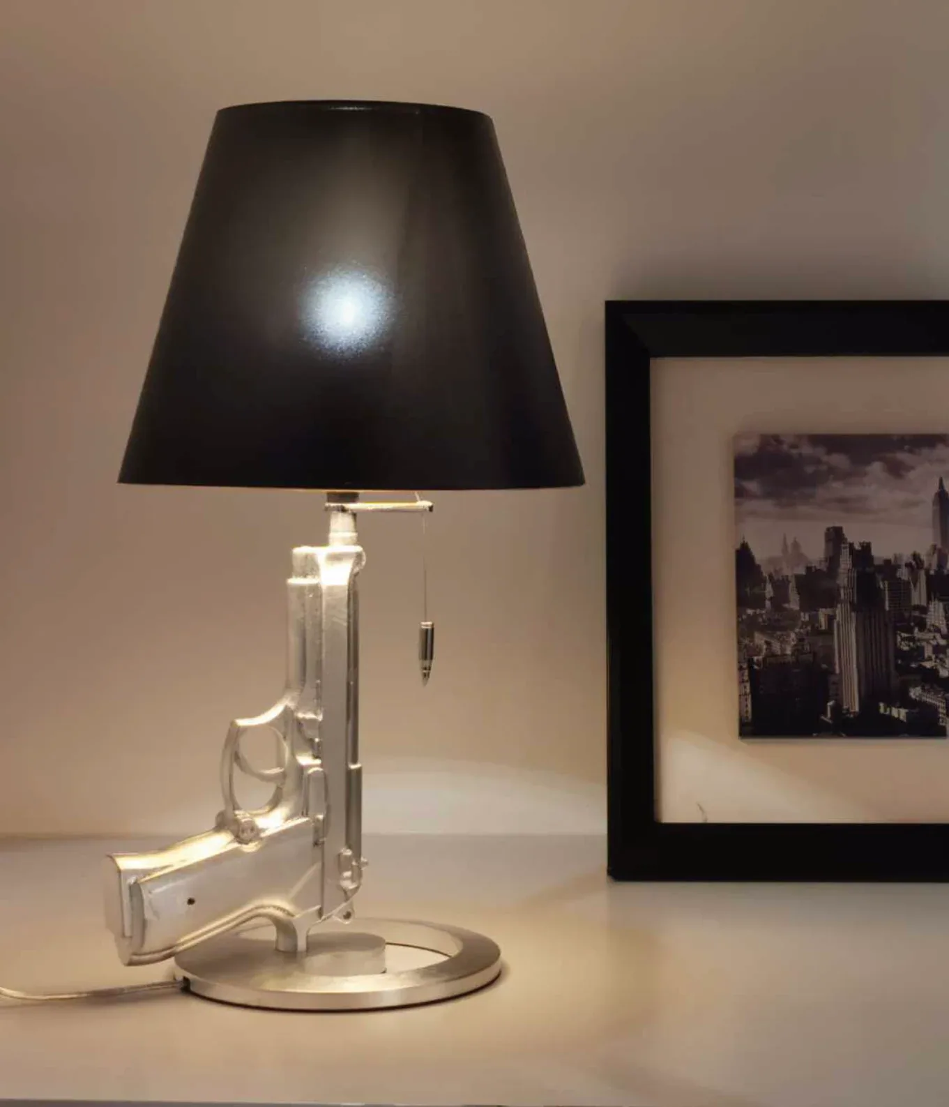 Blackened Petite Table, table lamps
